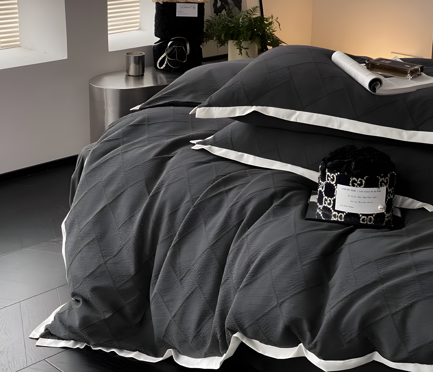 Luxe Noir Diamond Bedding Set