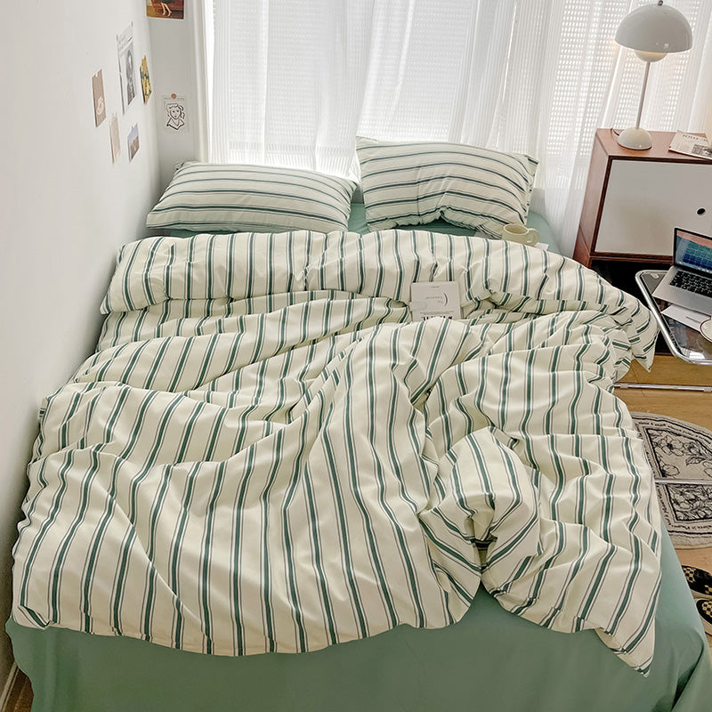 Classic Stripes Bedding Set