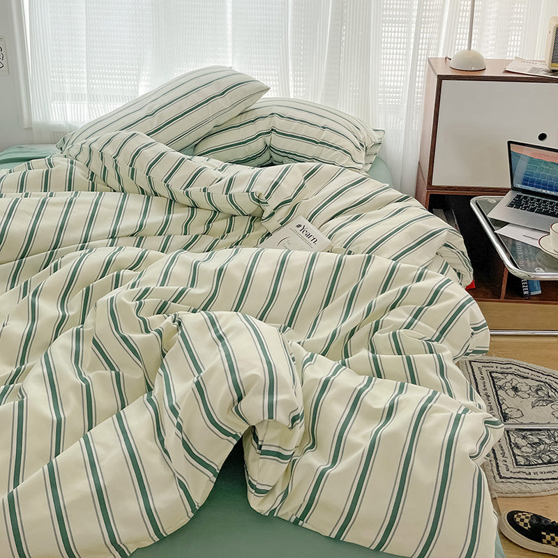 Classic Stripes Bedding Set