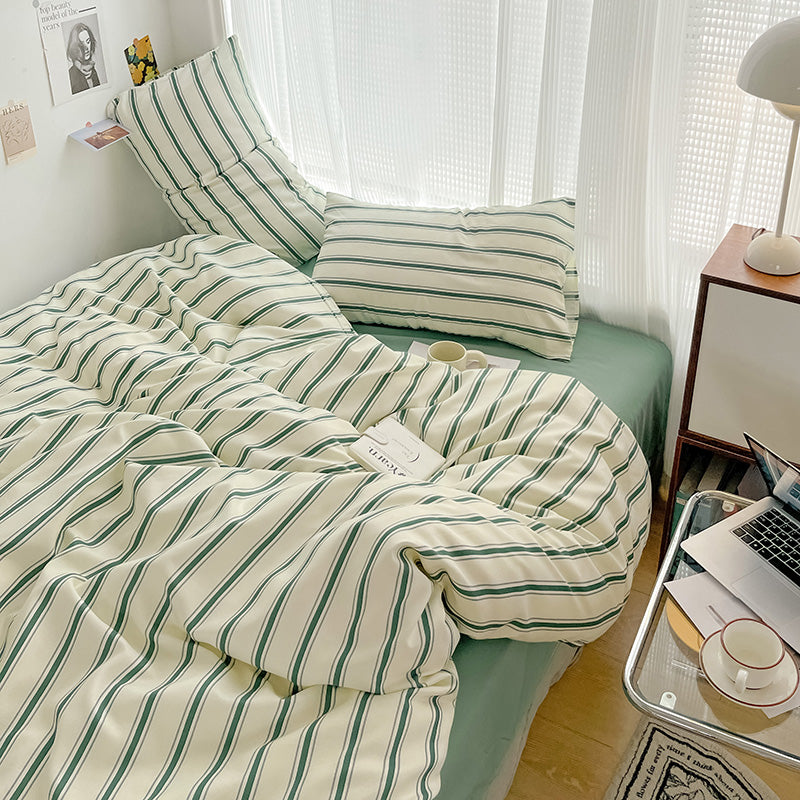 Classic Stripes Bedding Set