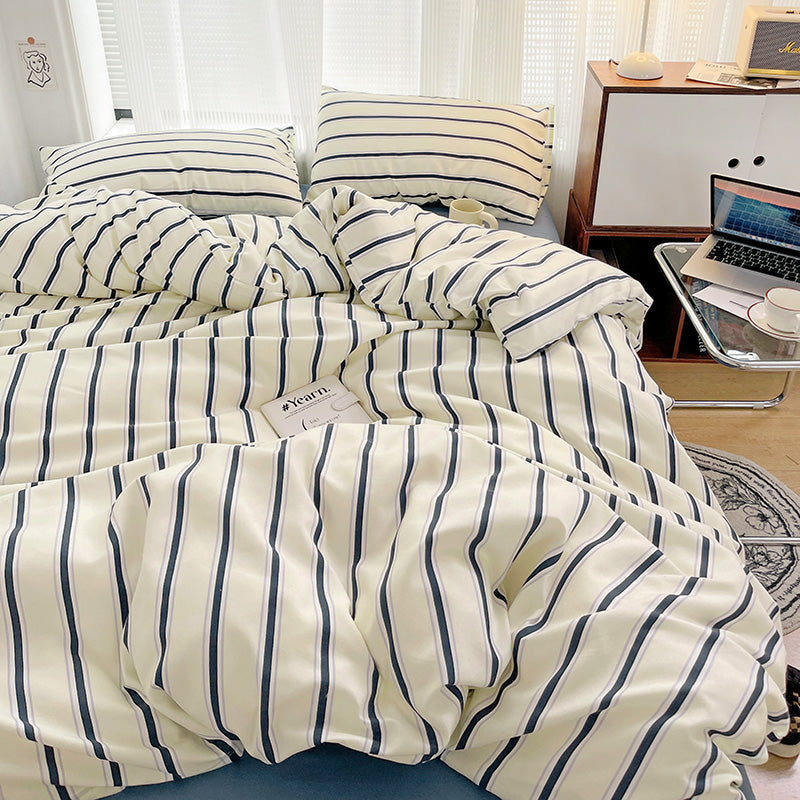 Classic Stripes Bedding Set