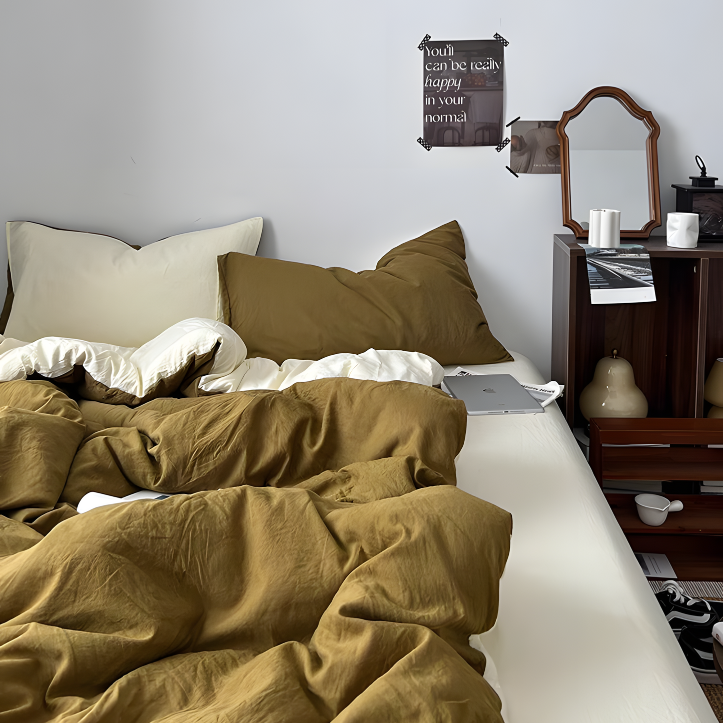 Two-Tone Bedding Set | Green Base with Contrast Options