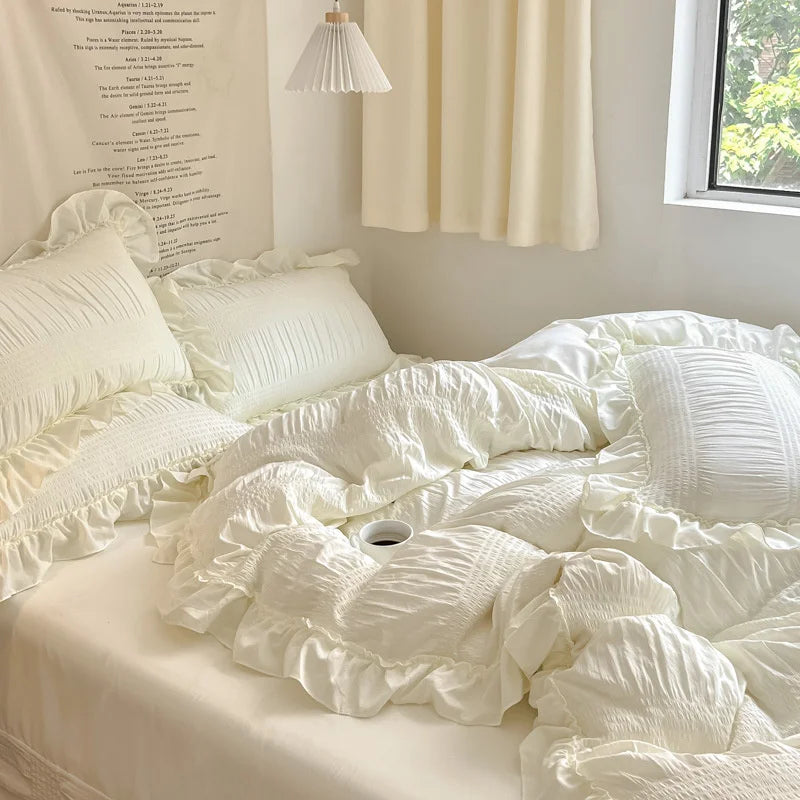 Textured Ruffled Bedding Set