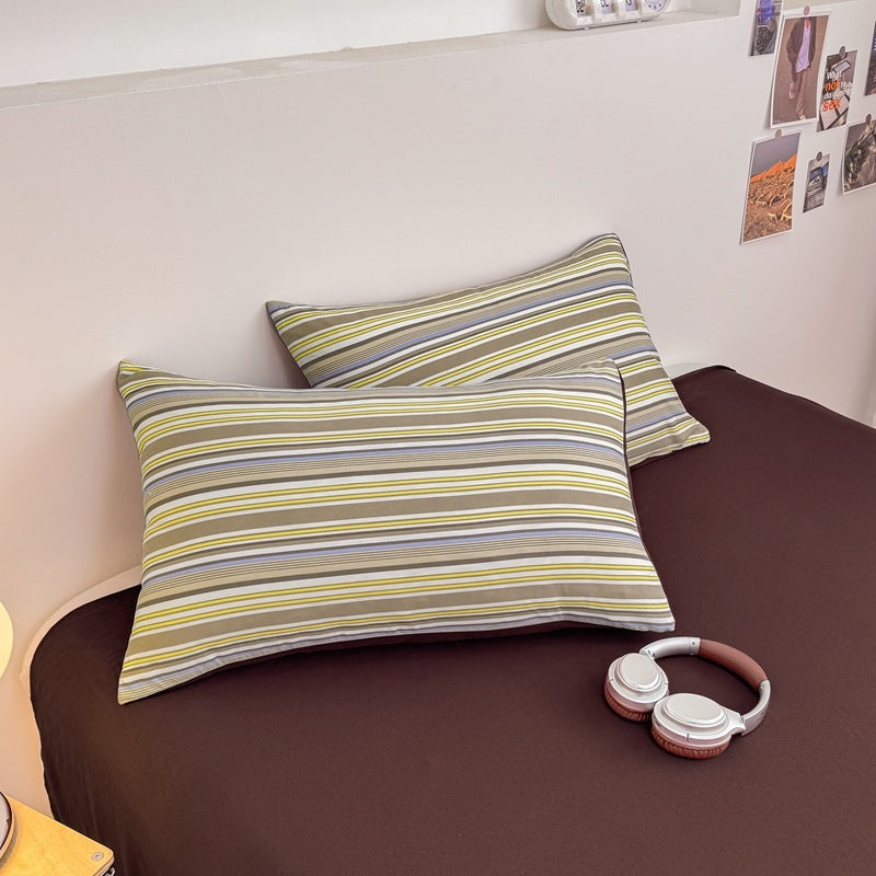 Retro Stripe Bedding Set