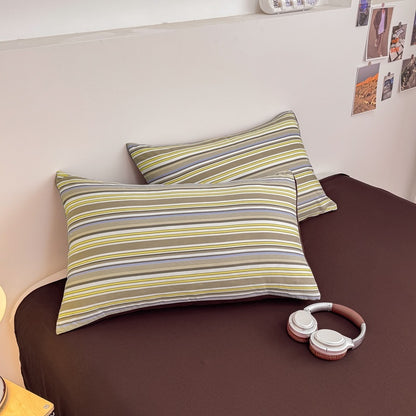 Retro Stripe Bedding Set
