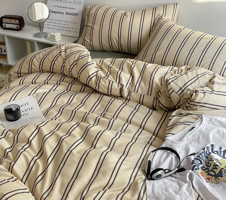 Cream & White Lines Striped Bedding Set – Cafe Inspired