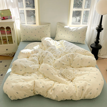 Soft Bow Print Bedding Set