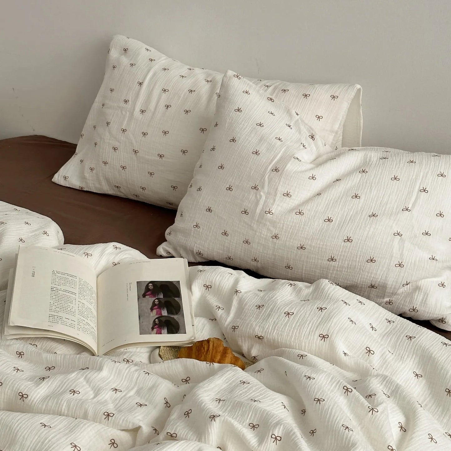 Adeline Bow Print Pom-Pom Trim Washed Cotton Bedding Set