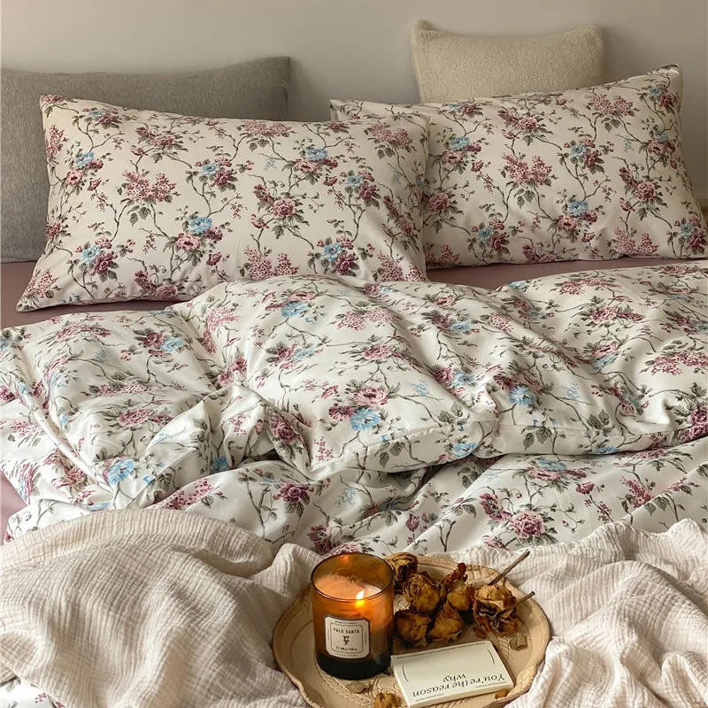 Vintage Floral Elegance Bedding Set