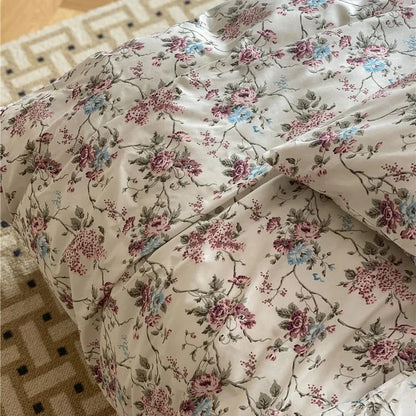 Vintage Floral Elegance Bedding Set