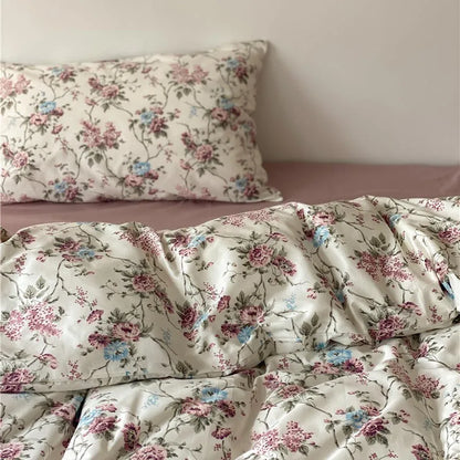 Vintage Floral Elegance Bedding Set