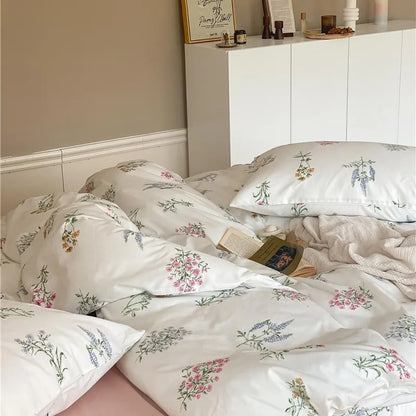 Whispering Garden Blooms Bedding Set