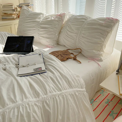 Dreamy Charm Bedding Set