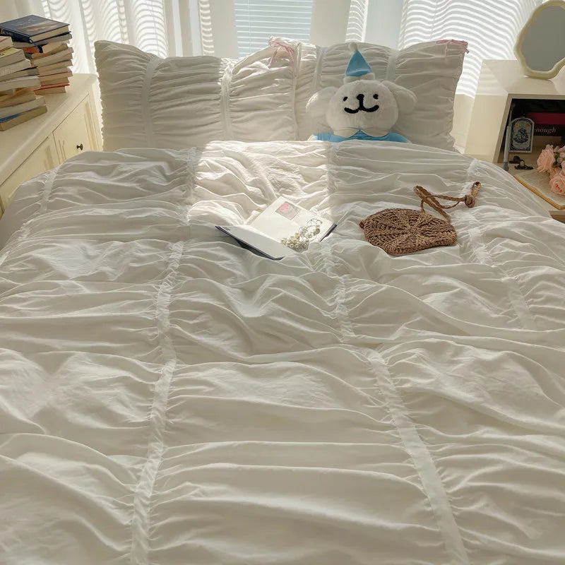 Dreamy Charm Bedding Set