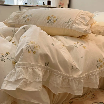 Sunny Meadow Bedding Set