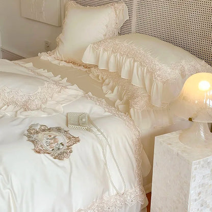 Victorian Elegance Bedding Collection