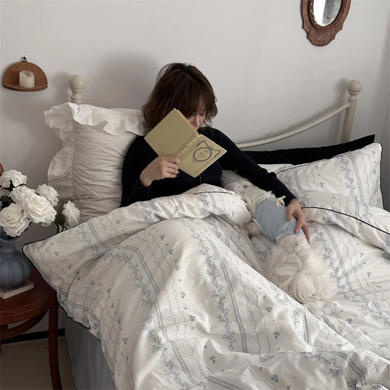 White Floral Ruffle Cotton Bedding Set.