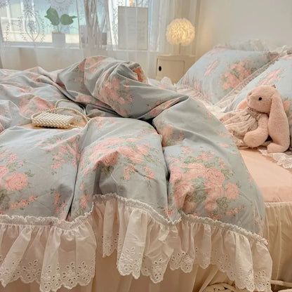 Romantic Lace Floral Bedding Set / Blue & Pink