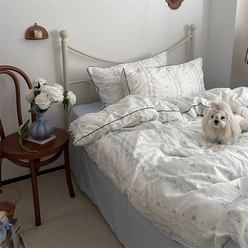 White Floral Ruffle Cotton Bedding Set.