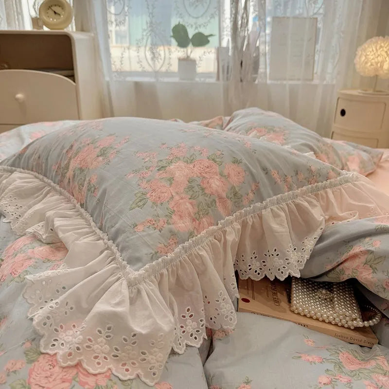 Romantic Lace Floral Bedding Set / Blue & Pink