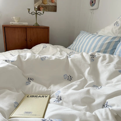 Blossom Poem Bedding Set