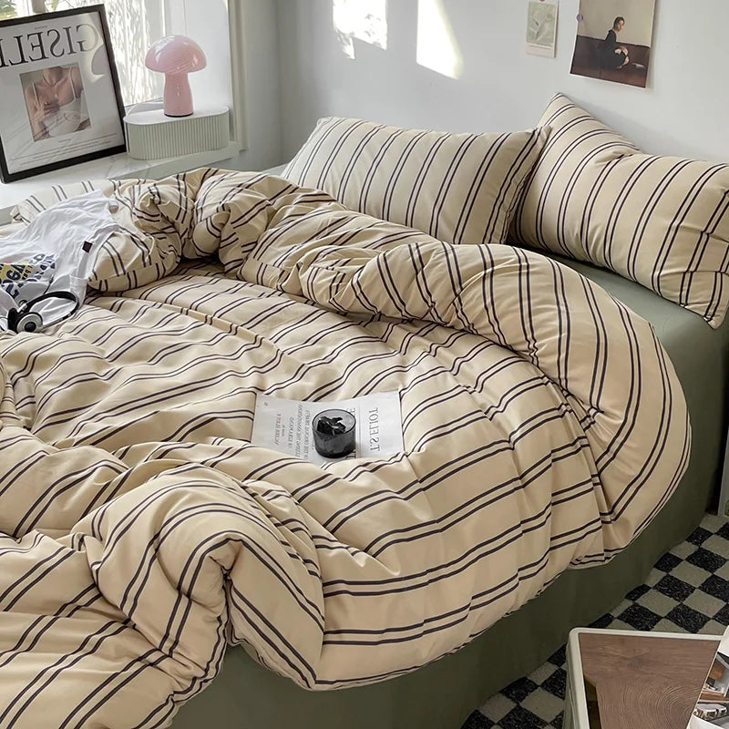Cream & White Lines Striped Bedding Set – Cafe Inspired