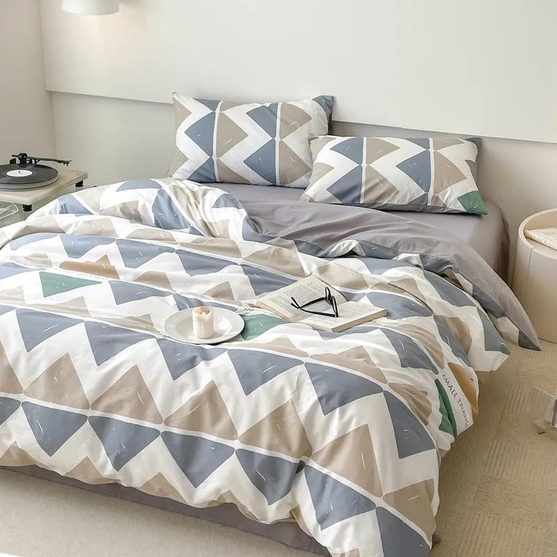 Neutral Chevron Bedding Set