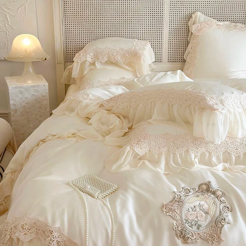 Victorian Elegance Bedding Collection