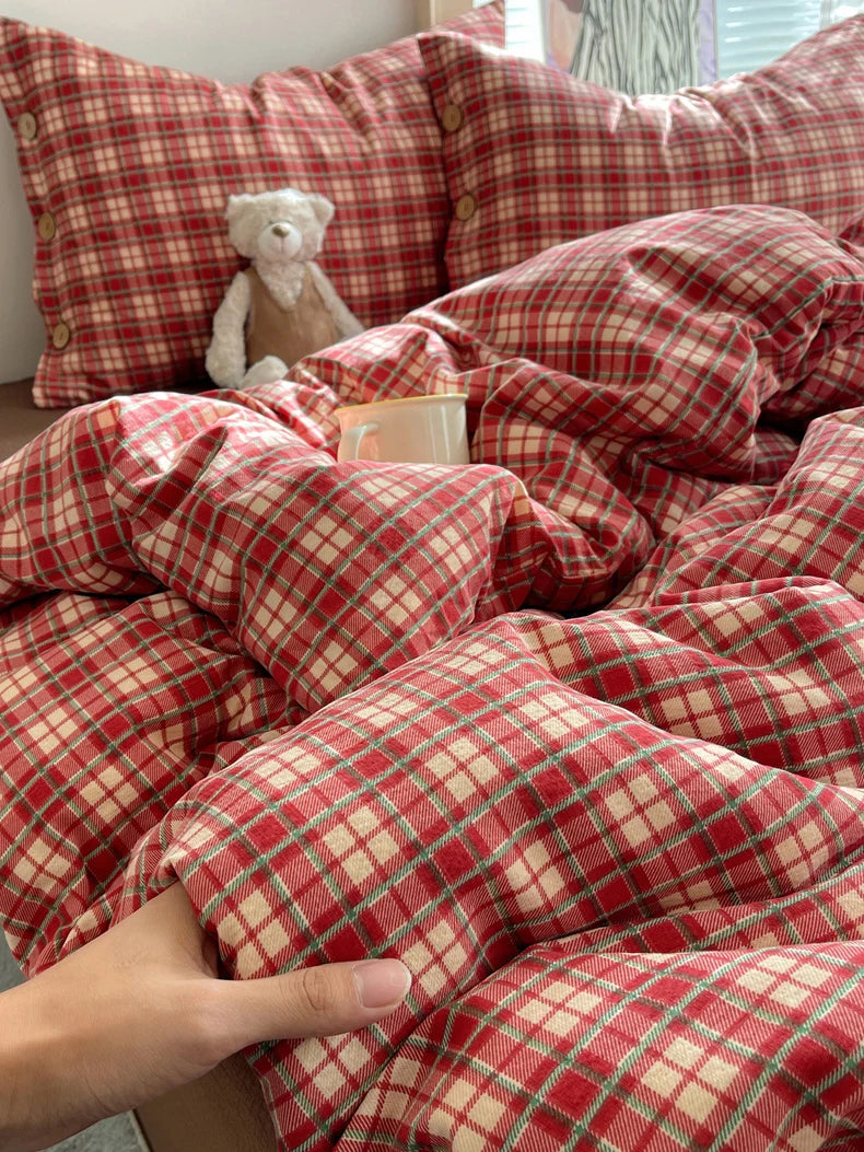 Checkered Bedding Collection - WhisperLinens