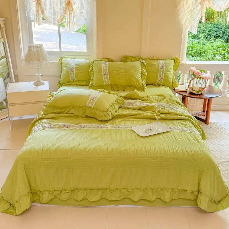 Romantic Ruffle Bedding Set