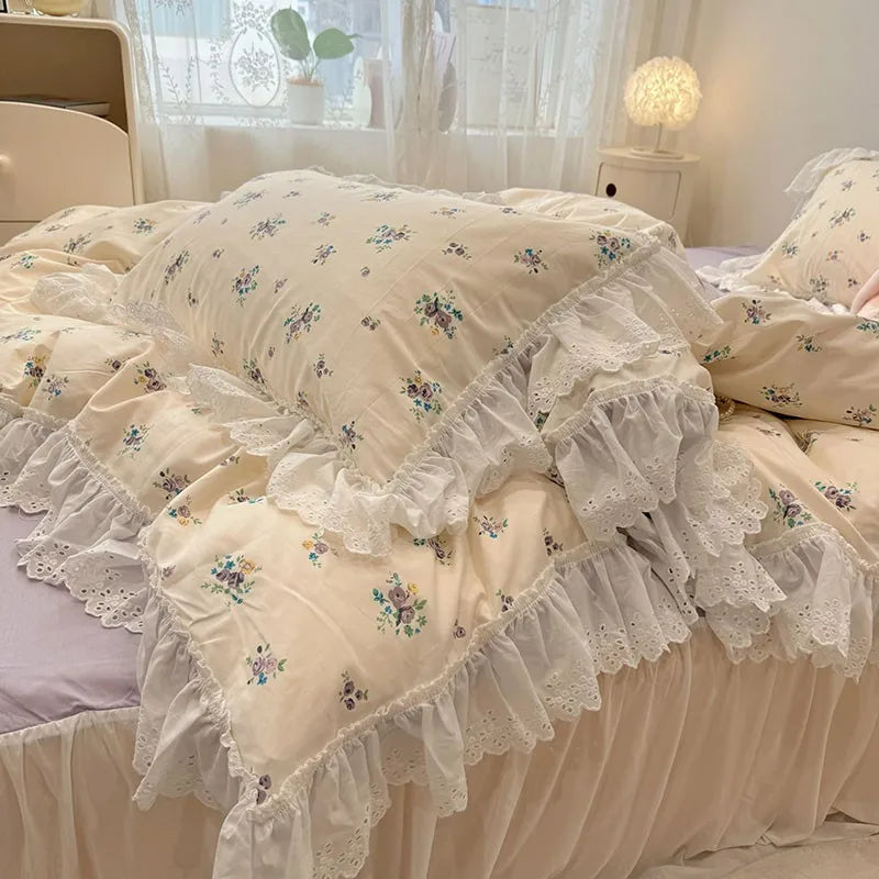 Whimsical Floral Lace Bedding Set / Cream Blossom & Lace