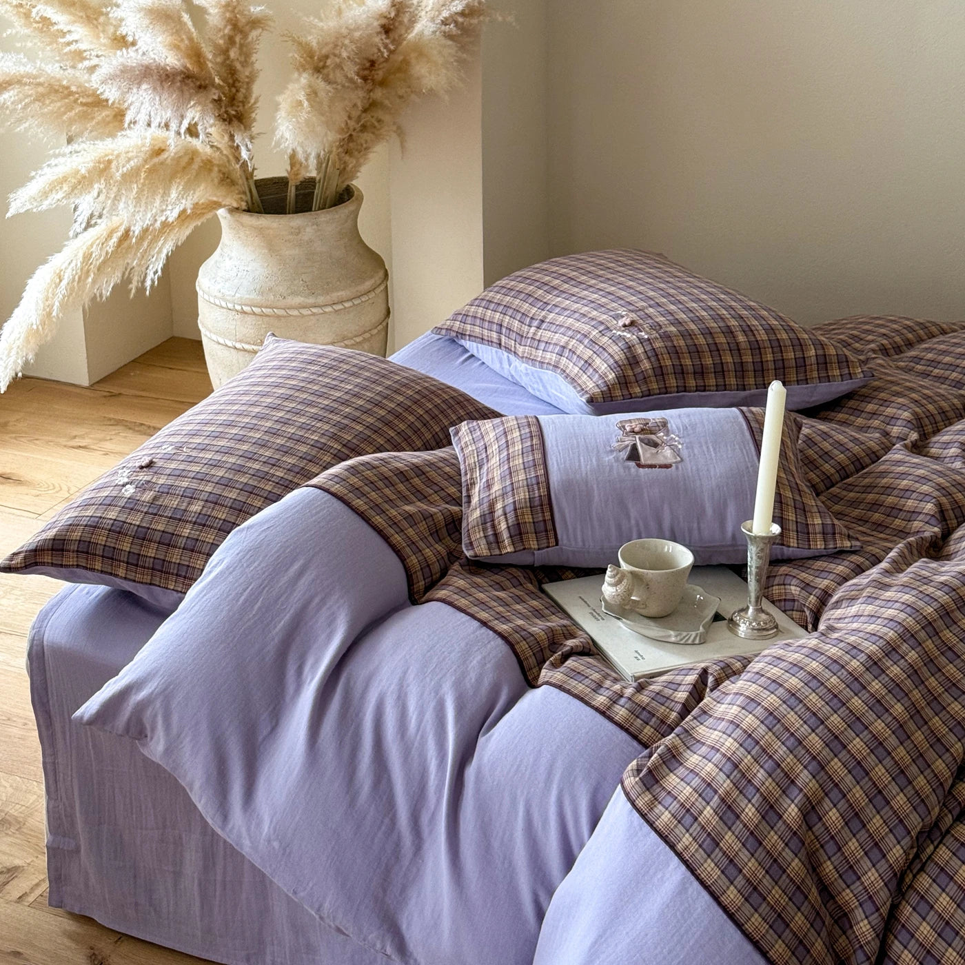 Cottage Plaid Cotton Bedding Set with Embroidery