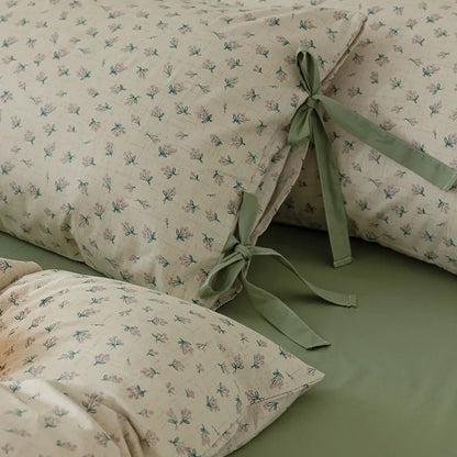 Nature's Embrace Bedding Set