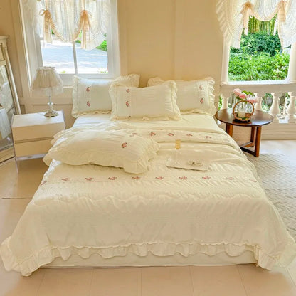 Romantic Ruffle Bedding Set