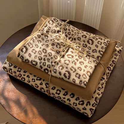 Vintage Leopard Print Bedding Set
