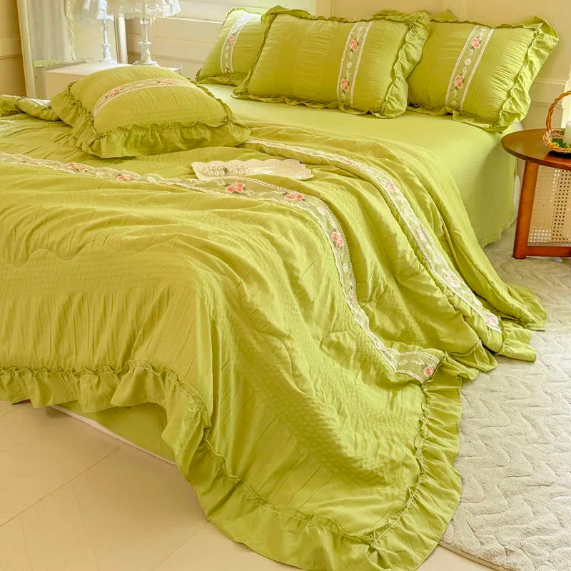 Romantic Ruffle Bedding Set