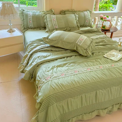 Romantic Ruffle Bedding Set