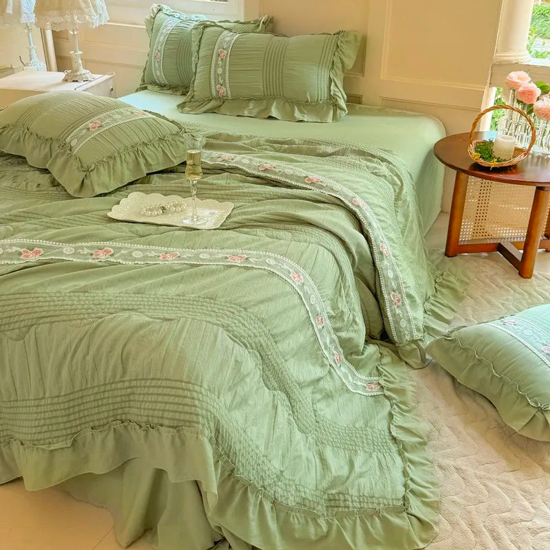 Romantic Ruffle Bedding Set