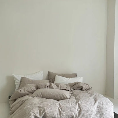 Sleek Serenity Bedding Set