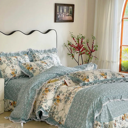 Serene Floral Elegance Bedding Set