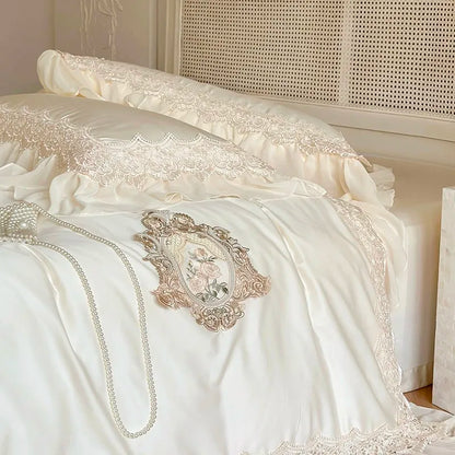 Victorian Elegance Bedding Collection