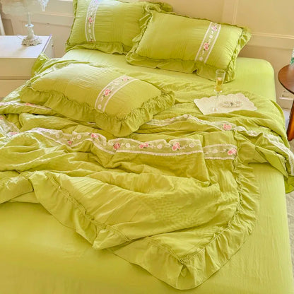 Romantic Ruffle Bedding Set