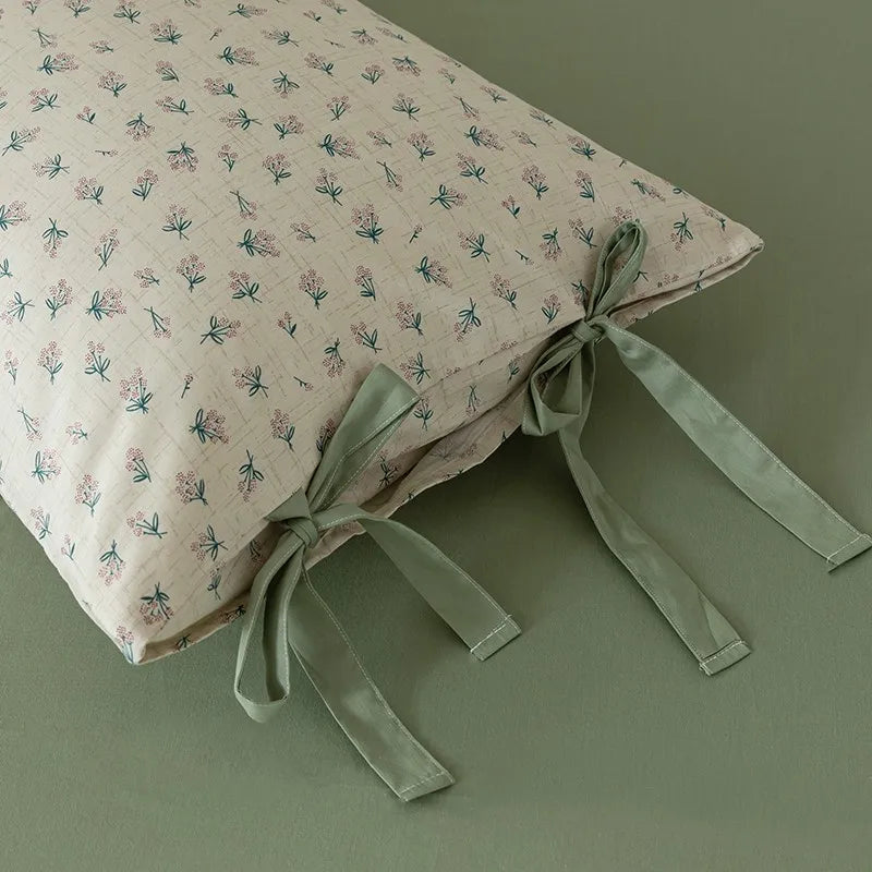 Nature's Embrace Bedding Set