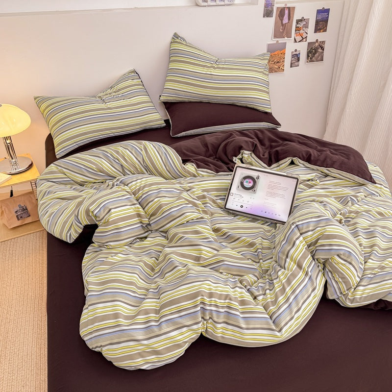 Retro Stripe Bedding Set