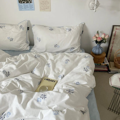Blossom Poem Cotton Bedding Set - WhisperLinens