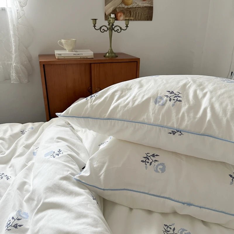Blossom Poem Cotton Bedding Set - WhisperLinens