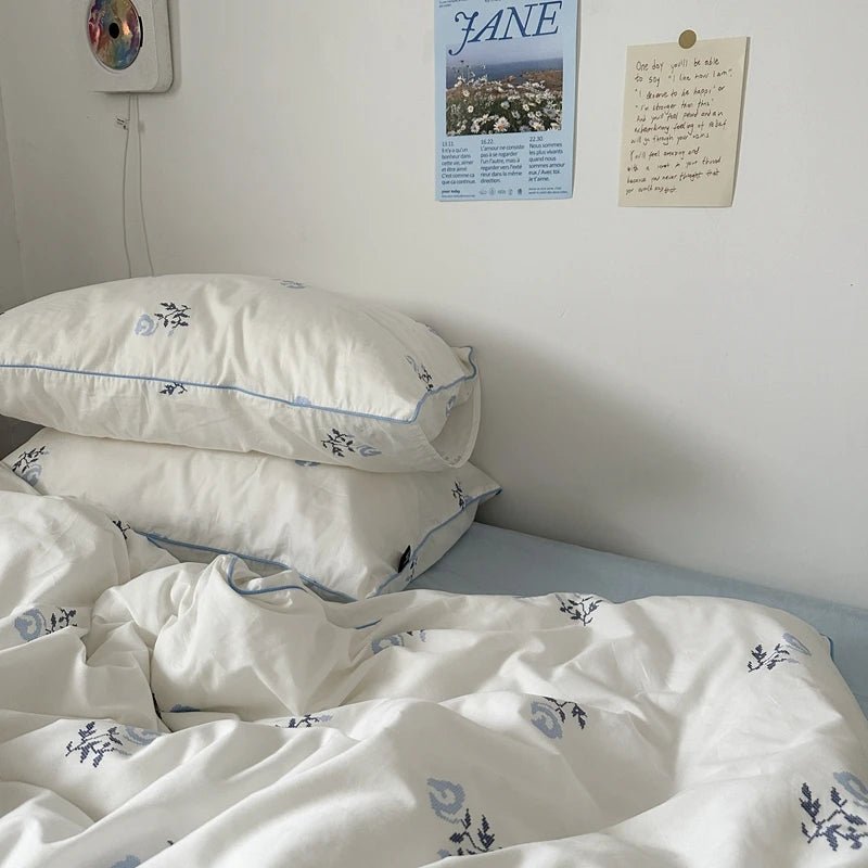 Blossom Poem Cotton Bedding Set - WhisperLinens