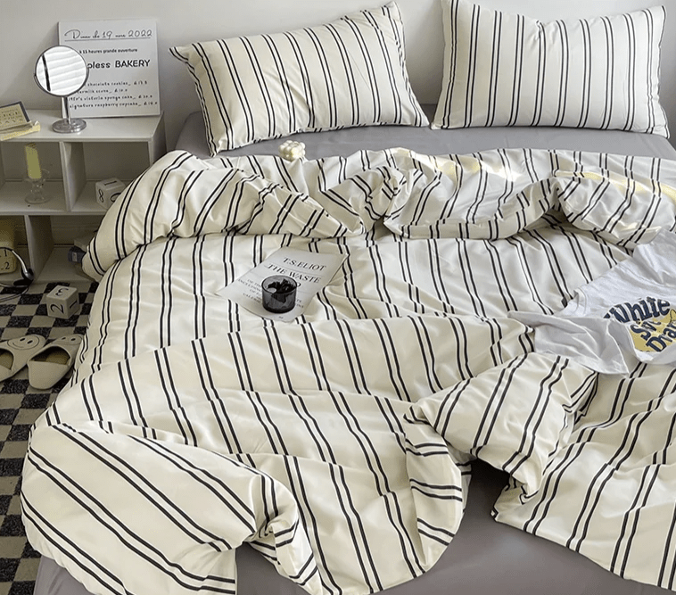 Cafe Stripe Cotton Bedding Set - WhisperLinens