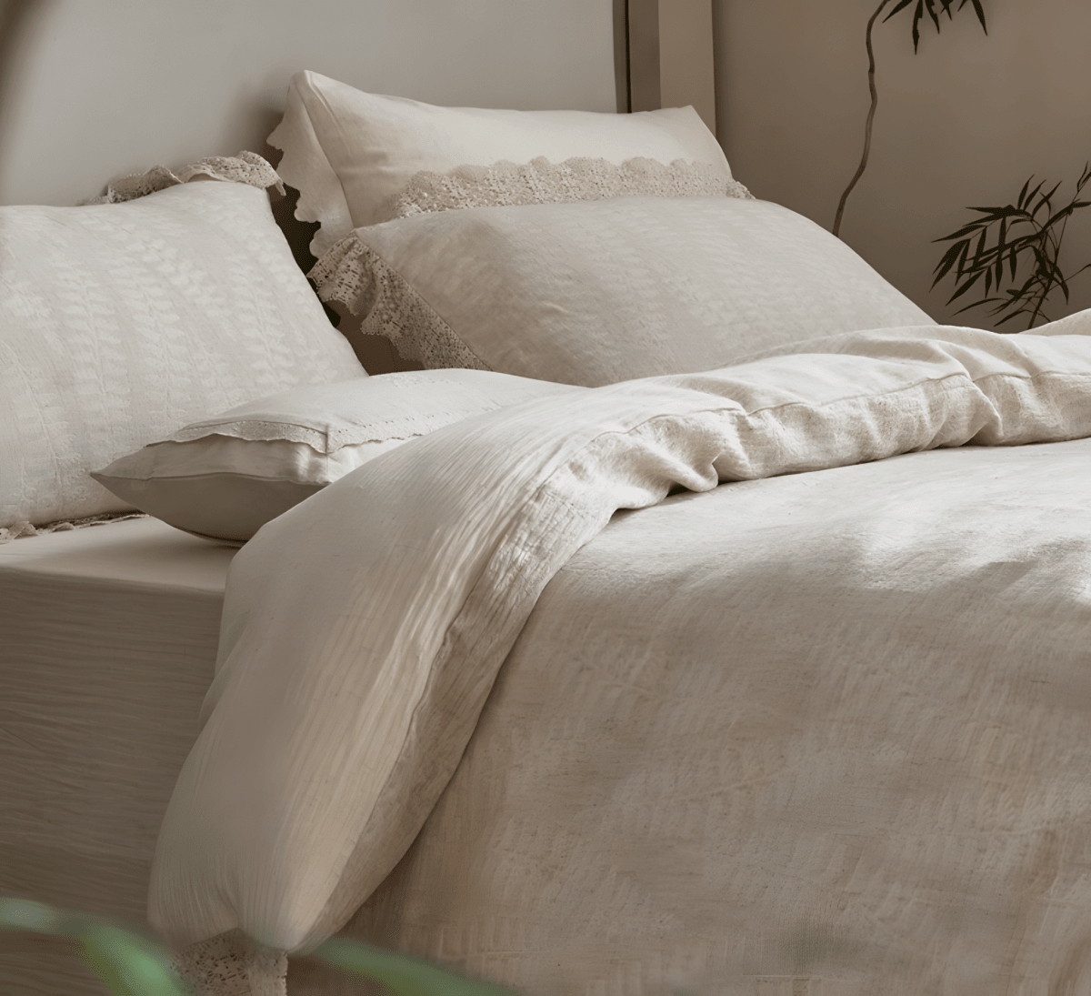 Charm Embroidered Bedding Set - WhisperLinens