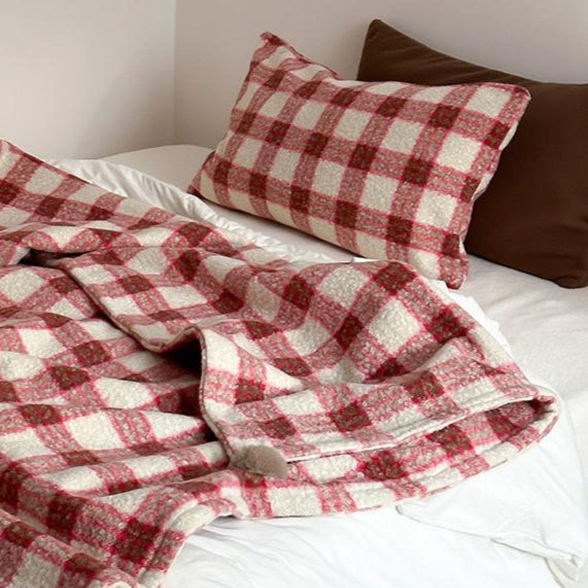 Thistle Plaid Pom-Pom Throw Blanket - Red - WhisperLinens